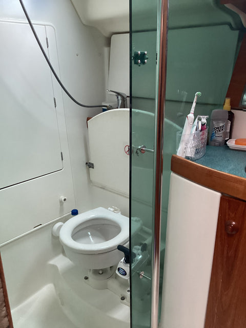 Jeanneau Sun Odyssey 37 location sans capitaine