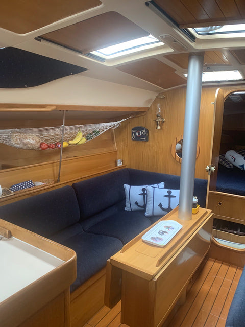 BENETEAU OCENIS 350 LOCATION SANS CAPITAINE