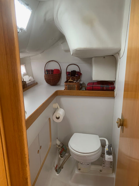 BENETEAU OCENIS 350 LOCATION SANS CAPITAINE