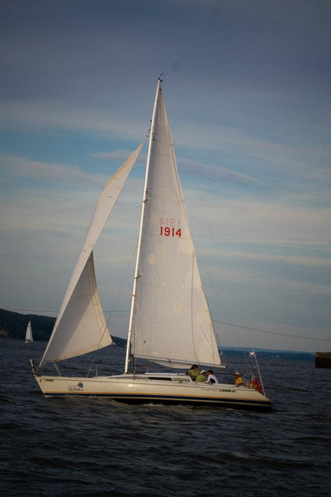 Pronotic - Beneteau First Class 10 (jusqu'à 5 pers)